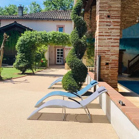 Au Clos Georges , Piscine Et Holiday home *