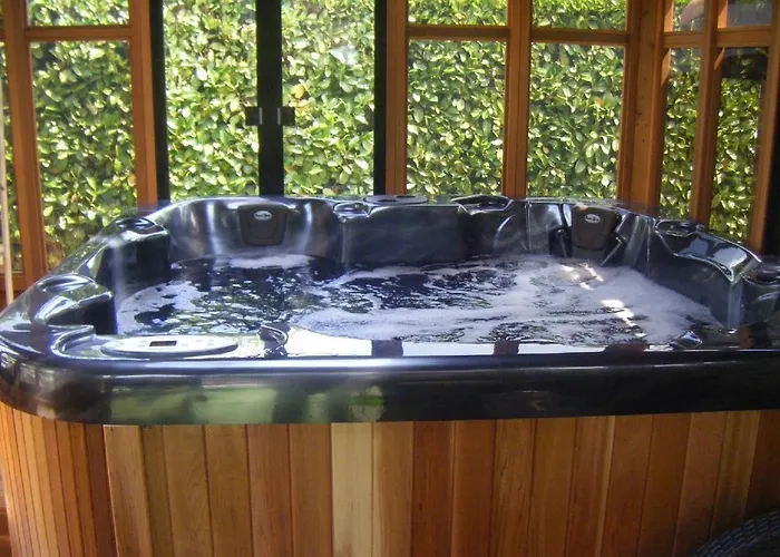 Au Clos Georges , Piscine Et