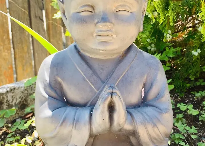 Au Clos Georges , Piscine Et Holiday home *