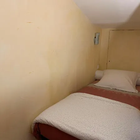 Au Clos Georges , Piscine Et Сasa de vacaciones Saint-Jory