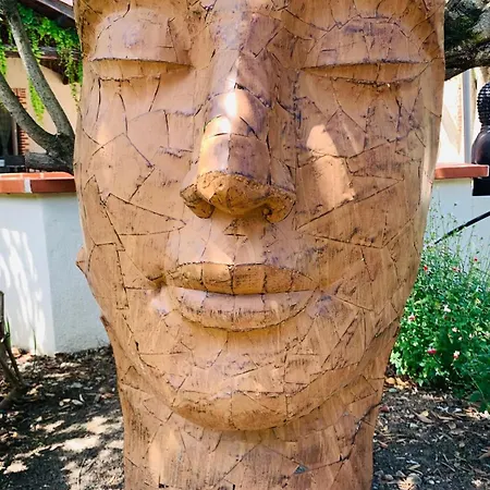 Au Clos Georges , Piscine Et *