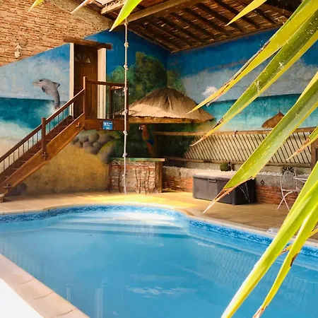 Au Clos Georges , Piscine Et Saint-Jory