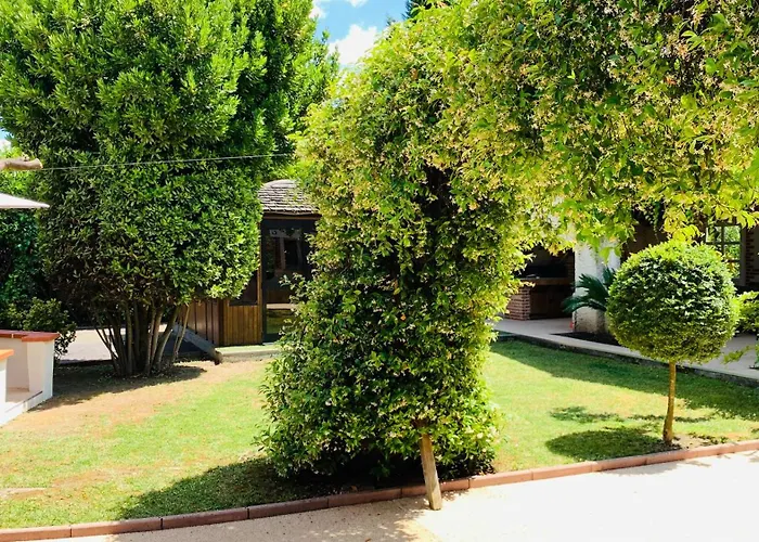 Au Clos Georges , Piscine Et